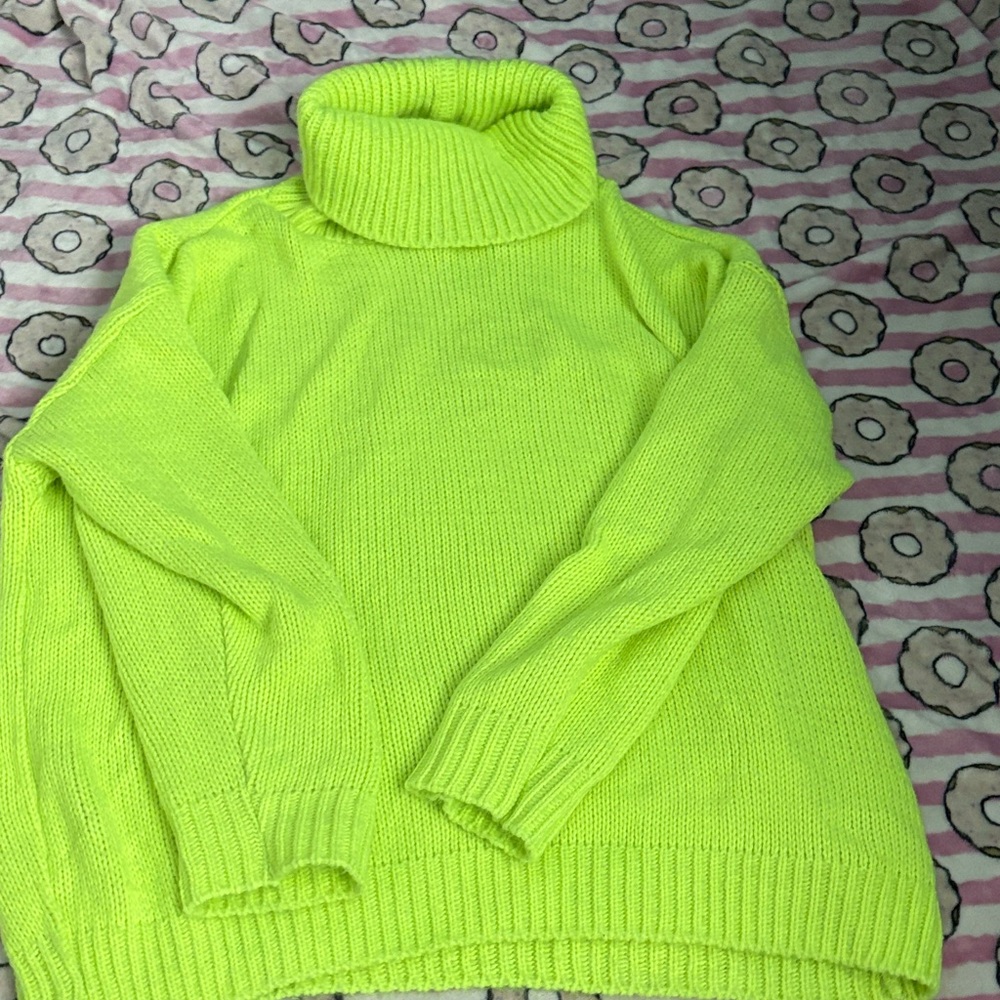PrettyLittleThing Bright Lime Turtleneck Sweater